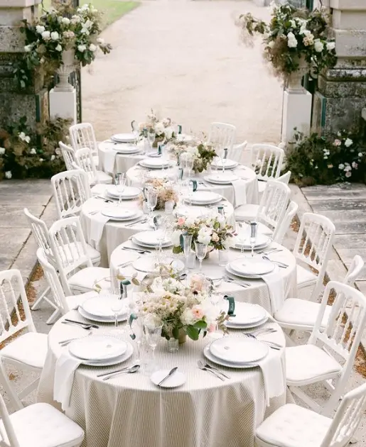 Tables Serpentins Mariage rendez-vous. Wedding Planner